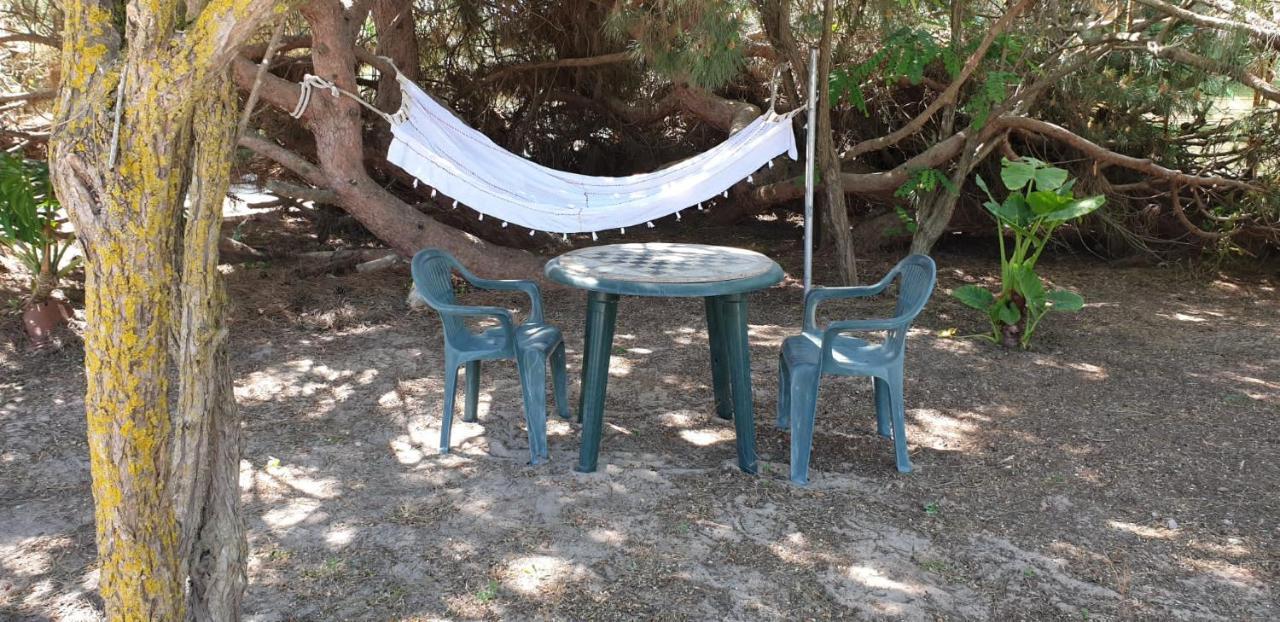 En Finca Las Dunas Dos Chalets Con Jacuzzis En Primera Linea De Playa , Uno De 4 Dormitorios Y Otro De 2 Dormitorios, Llama Al Seiscientos Veintisiete Cuatrocientos Diecisiete Trescientos Noventa Y Ocho Rota Extérieur photo