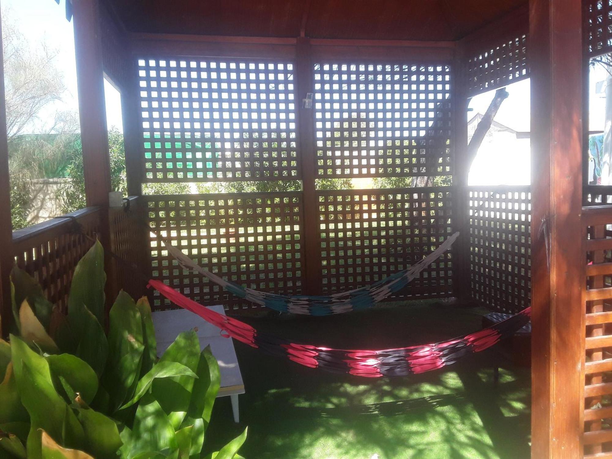 En Finca Las Dunas Dos Chalets Con Jacuzzis En Primera Linea De Playa , Uno De 4 Dormitorios Y Otro De 2 Dormitorios, Llama Al Seiscientos Veintisiete Cuatrocientos Diecisiete Trescientos Noventa Y Ocho Rota Extérieur photo