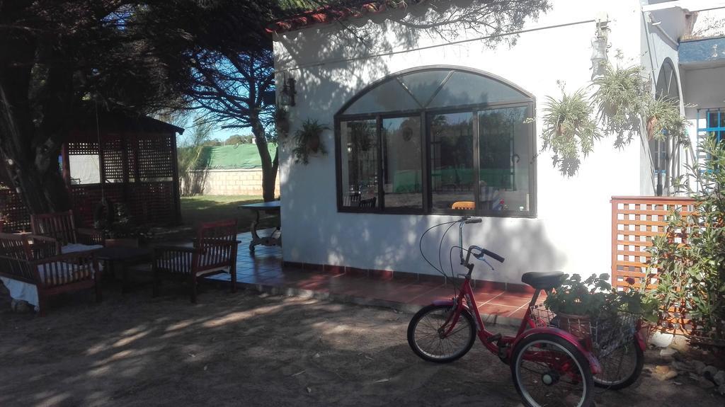 En Finca Las Dunas Dos Chalets Con Jacuzzis En Primera Linea De Playa , Uno De 4 Dormitorios Y Otro De 2 Dormitorios, Llama Al Seiscientos Veintisiete Cuatrocientos Diecisiete Trescientos Noventa Y Ocho Rota Extérieur photo